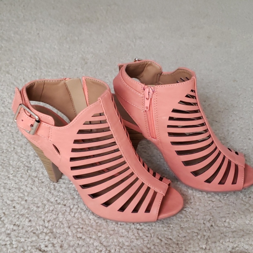 Peach summer heels